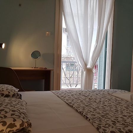 Menta Errathens Apartment - Athens Center, 5 Bd, 2 Bath Екстер'єр фото