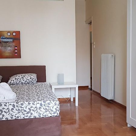 Menta Errathens Apartment - Athens Center, 5 Bd, 2 Bath Екстер'єр фото