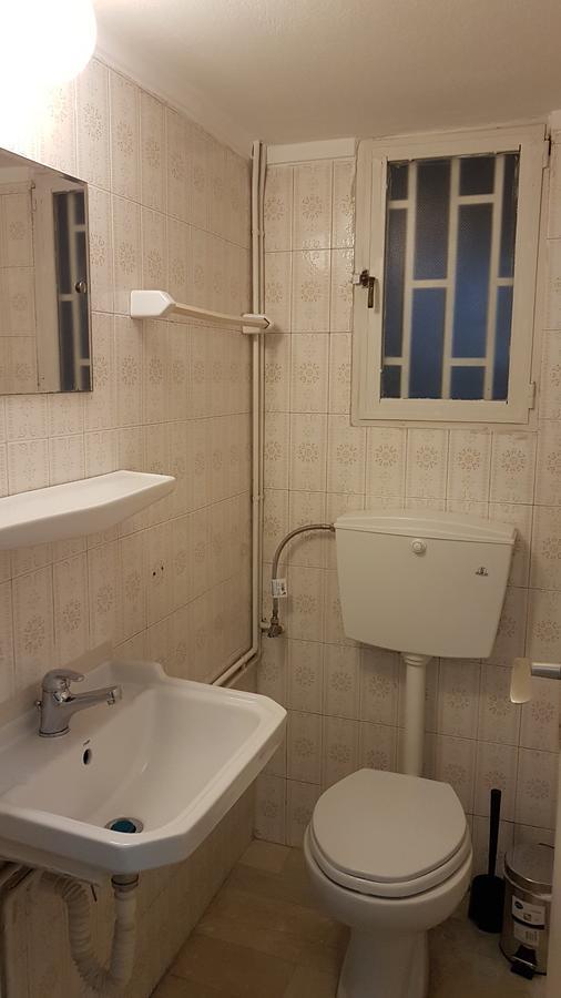 Menta Errathens Apartment - Athens Center, 5 Bd, 2 Bath Екстер'єр фото