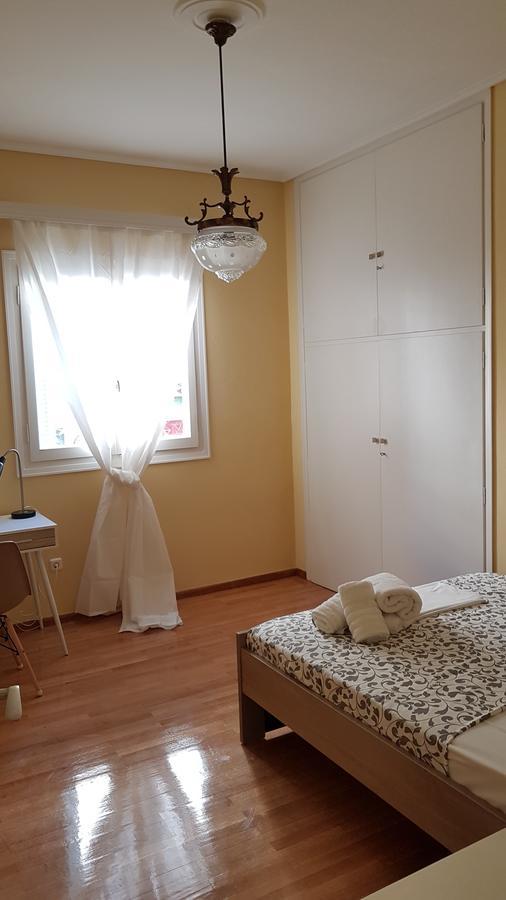 Menta Errathens Apartment - Athens Center, 5 Bd, 2 Bath Екстер'єр фото