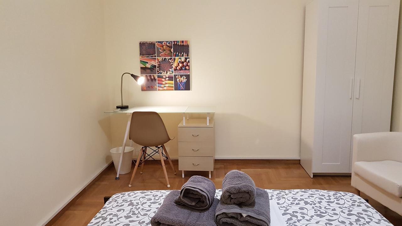 Menta Errathens Apartment - Athens Center, 5 Bd, 2 Bath Екстер'єр фото