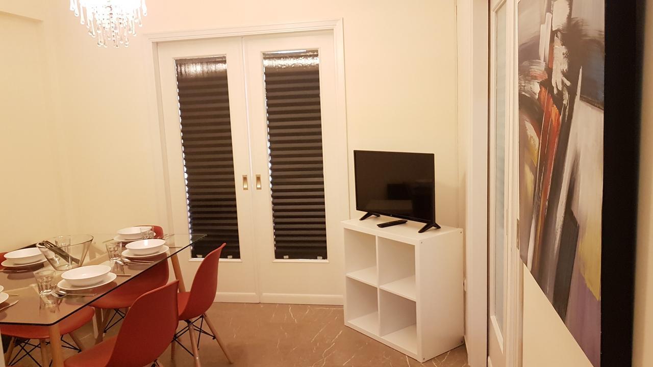 Menta Errathens Apartment - Athens Center, 5 Bd, 2 Bath Екстер'єр фото